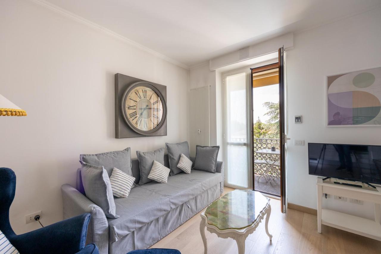 Bocconi Elegante Appartamento Con Wifi Милан Экстерьер фото